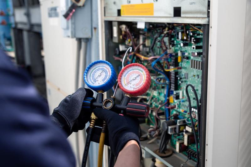 Quand faire appel à un service de dépannage frigoriste professionnel ?